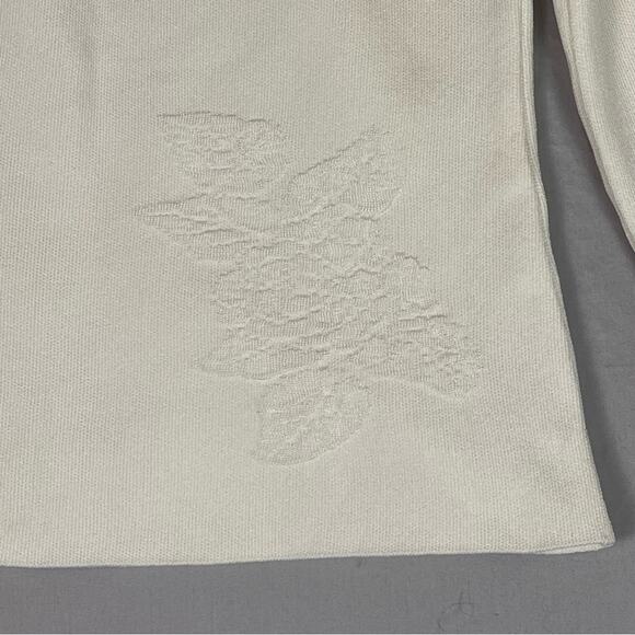 Stellaluna Knit Off Shoulder Sweater Womens Medium Ivory Raised 3D Floral NWT - Picture 4 of 12